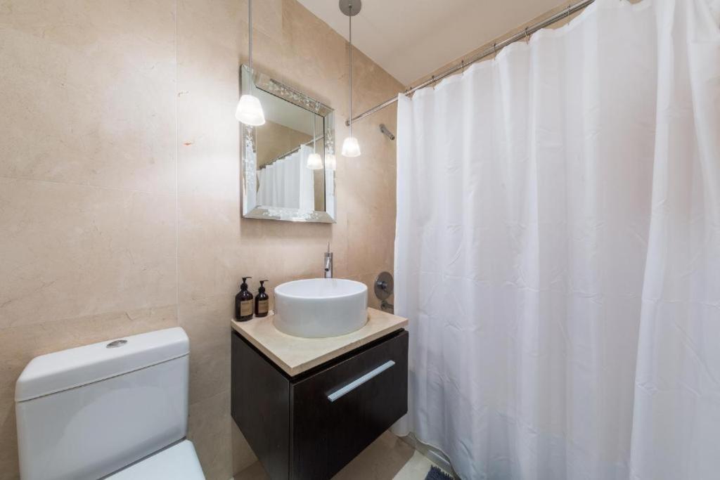 Luxury 5 Bedroom 2 Bath In Nyc! Appartamento *